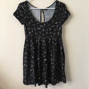 Talula Aritzia Oversized Size XXS Floral Dress